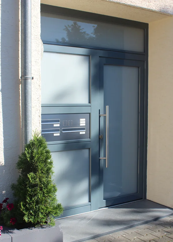 Haustüren nach Kundenwunsch